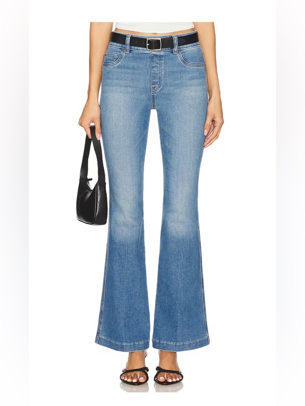NWOT spanx everywhere pullon flare jeans medium